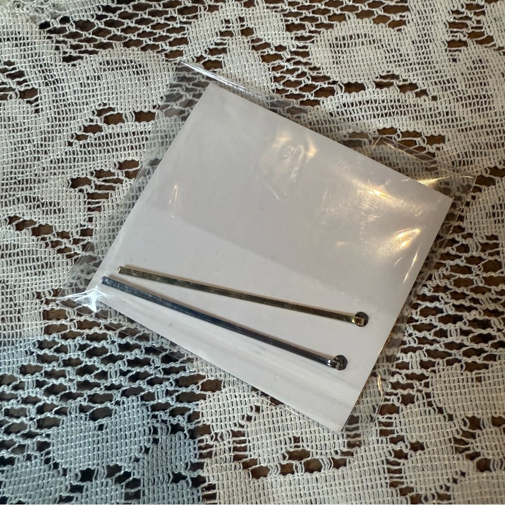 Dior Forever Gold and Silver Hair Pins - Picture 4 of 4